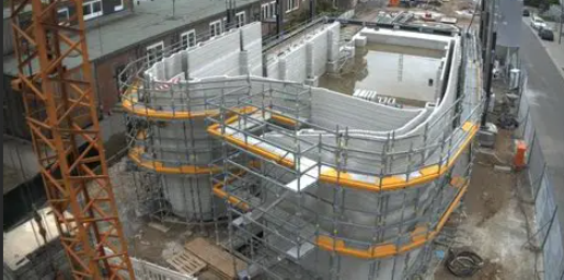 Экономику США ударили тарифы, но поддержали расходы на ИИ