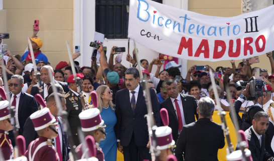 Испанское правительство заигрывает с Мадуро