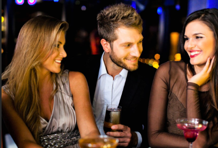 Искусство соблазнения: почему мужчины ищут инструкции по любви