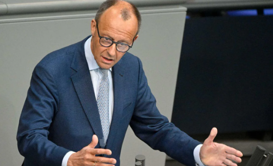 Центристы Германии больше опираются на крайне левых, которых раньше отвергали