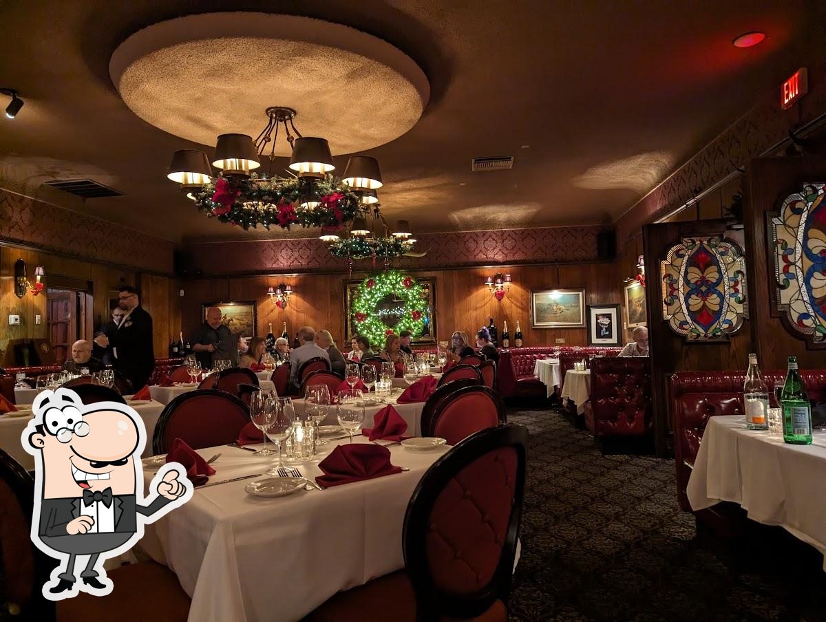 Легенда Лас‑Вегаса на Пятой авеню: Golden Steer открывает двери в Нью‑Йорке