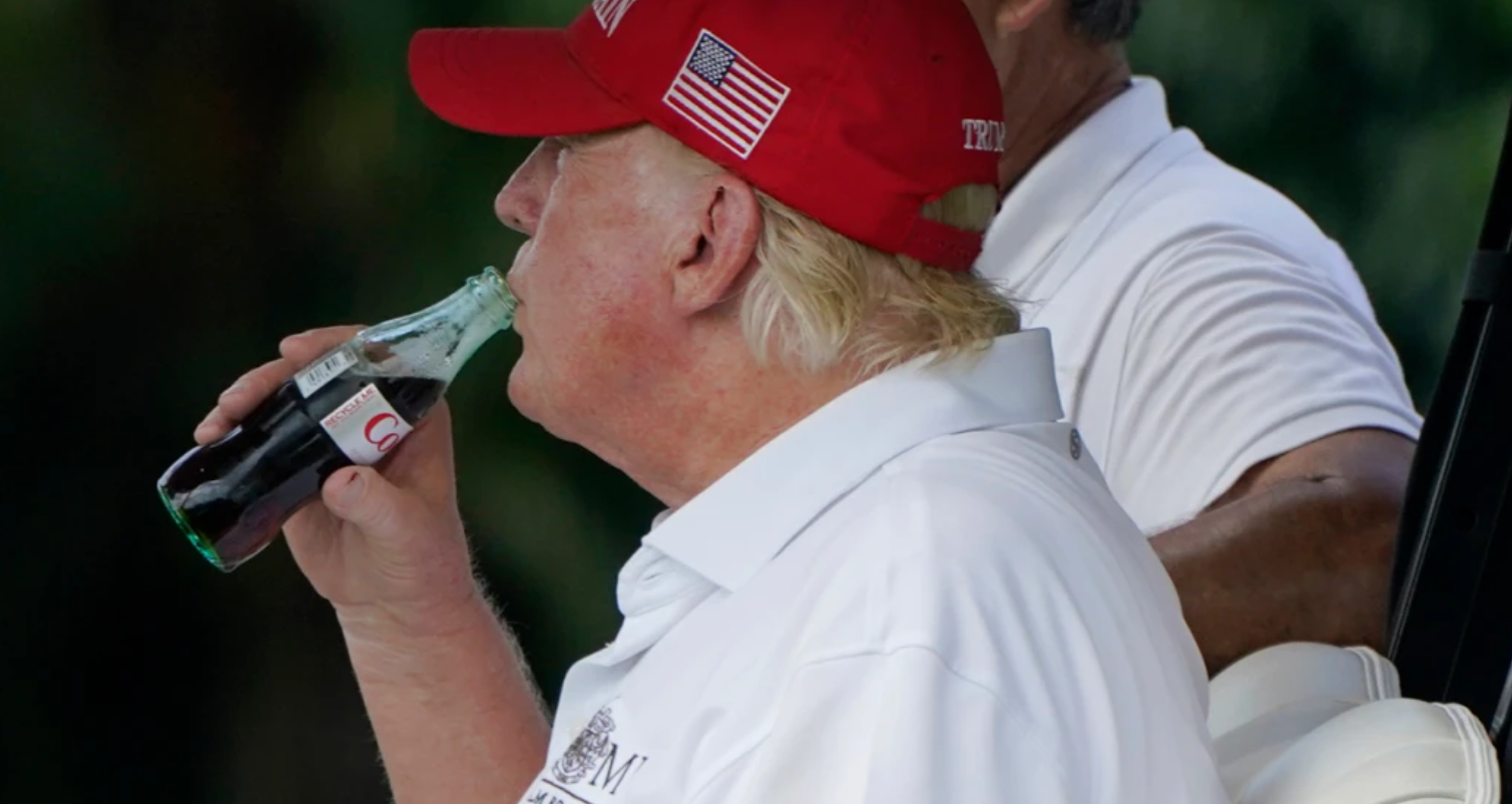 «Газировка лечит рак»: Трамп объяснил свою любовь к диетическим напиткам